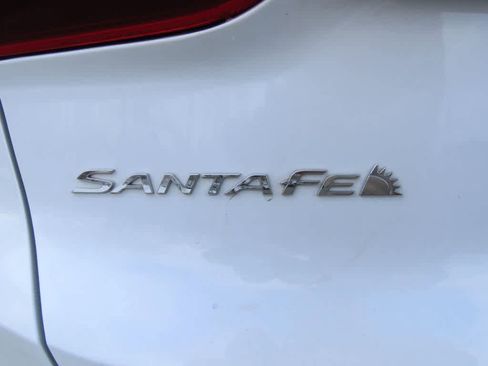 Used 2022 Hyundai Santa Fe SE image 7