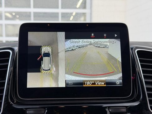 Used 2019 Mercedes-Benz GLE 400 4MATIC image 34