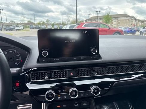 Used 2023 Honda Civic Sport image 14