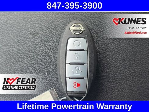 Used 2026 Nissan Frontier PRO-4X AWD/4WD image 22