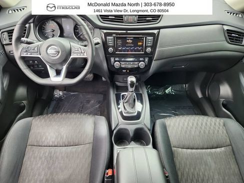 Used 2018 Nissan Rogue SV w/ Premium Package AWD/4WD image 10