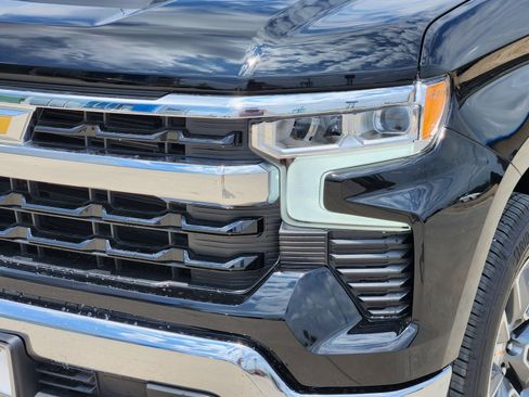 New 2026 Chevrolet Silverado 1500 LT w/ Texas Edition Plus RWD image 8