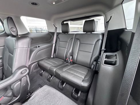 Used 2019 GMC Acadia SLT image 21