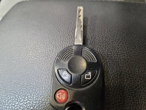 Used 2017 Ford Escape S FWD image 32
