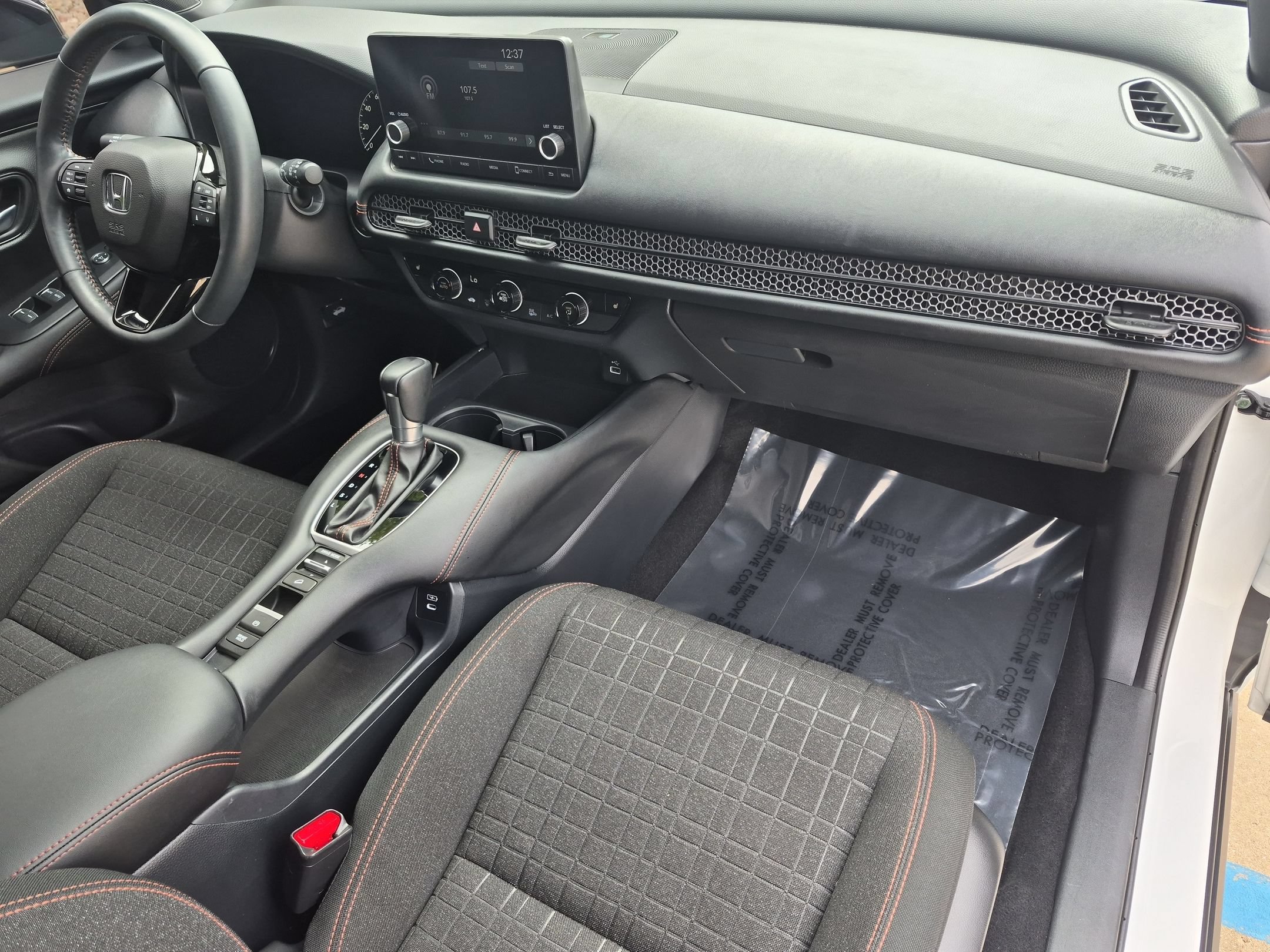 Certified 2024 Honda HR-V Sport image 30