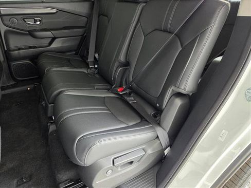 New 2026 Honda Pilot Touring image 16