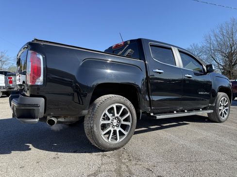 Used 2021 GMC Canyon Denali image 10