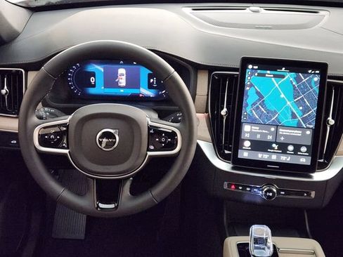 New 2026 Volvo XC90 B6 Plus w/ Protection Package Premier AWD/4WD image 27