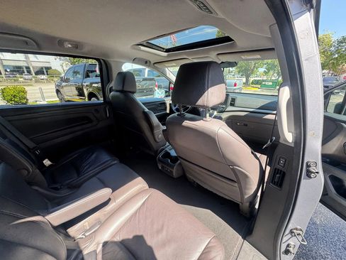 Used 2019 Honda Odyssey EX-L image 19