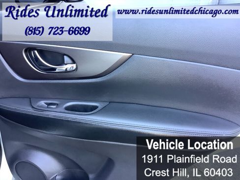 Used 2016 Nissan Rogue S AWD/4WD image 26