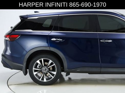 Used 2023 INFINITI QX60 Luxe w/ Cargo Package FWD image 12