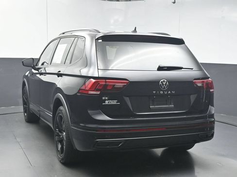 Used 2023 Volkswagen Tiguan SE R-Line FWD image 6