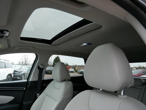 Used 2023 Hyundai Tucson SEL w/ Convenience Package image 21