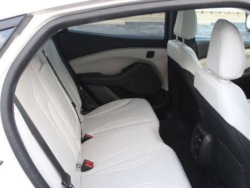 Used 2023 Ford Mustang Mach-E Premium image 15