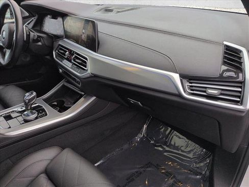 Certified 2023 BMW X5 M50i w/ Executive Package image 24