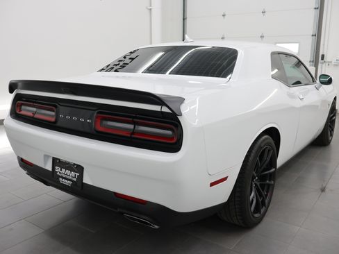 Used 2021 Dodge Challenger R/T Scat Pack w/ Dynamics Package RWD image 5