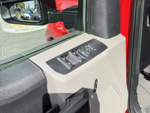 Used 2019 Ford F250 XL w/ STX Appearance Package AWD/4WD image 11