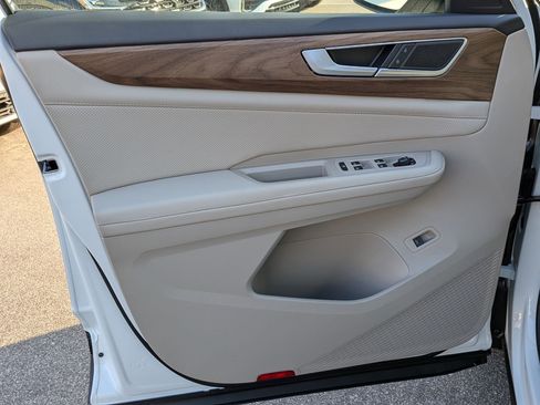 New 2026 Volkswagen Atlas SE AWD/4WD image 11