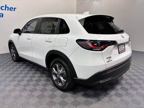 New 2026 Honda HR-V LX image 4