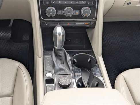 Used 2018 Volkswagen Atlas SEL image 11