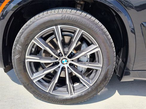 Certified 2025 BMW X5 xDrive40i image 14