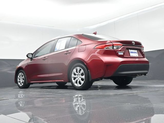 Used 2025 Toyota Corolla LE FWD image 46