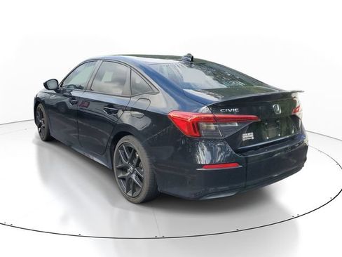 Used 2023 Honda Civic Sport image 6