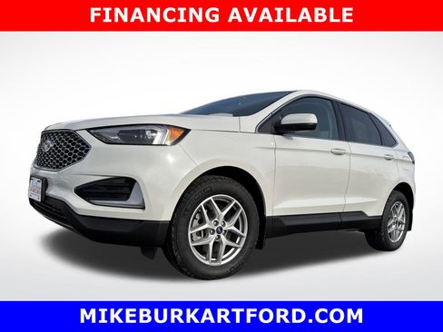 Used 2024 Ford Edge SEL image 2