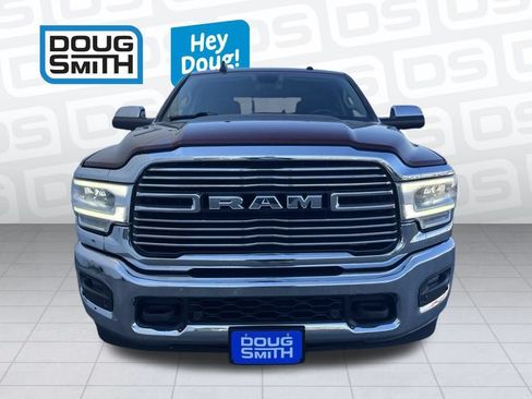 Used 2019 RAM 2500 Laramie AWD/4WD image 2