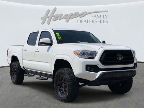 Used 2023 Toyota Tacoma SR AWD/4WD image 1