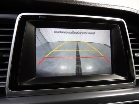 Used 2018 Hyundai Sonata SE w/ Cargo Package FWD image 16