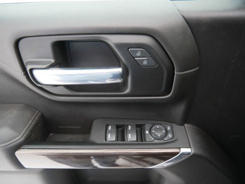 Used 2022 Chevrolet Silverado 1500 LT Trail Boss w/ LT Trail Boss Premium Package image 18