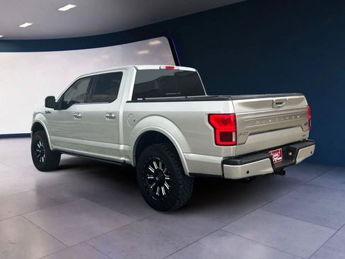 Used 2018 Ford F150 Platinum w/ Equipment Group 701A Luxury AWD/4WD image 3