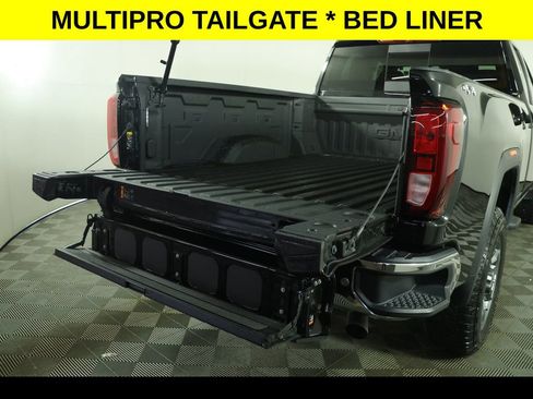 Certified 2025 GMC Sierra 2500 SLE w/ SLE Value Package; AWD/4WD image 11