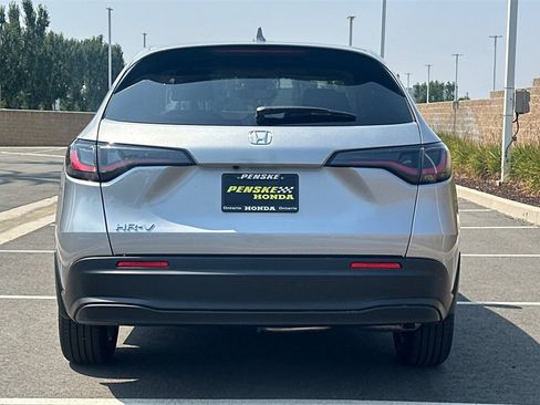 New 2026 Honda HR-V LX image 5