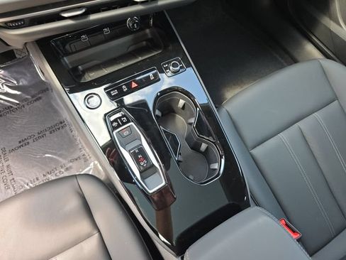 Used 2025 Audi A5 2.0T Premium Plus w/ Premium Plus AWD/4WD image 28