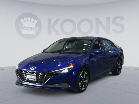 Used 2023 Hyundai Elantra Limited image 5