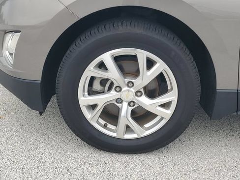Used 2018 Chevrolet Equinox LT FWD image 8