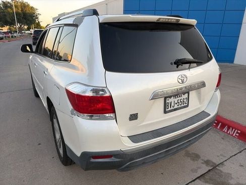 Used 2013 Toyota Highlander Limited FWD image 7