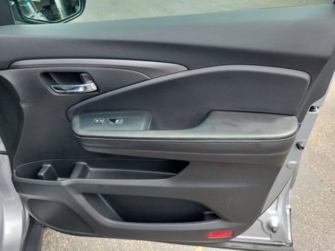 Used 2023 Honda Ridgeline RTL image 8