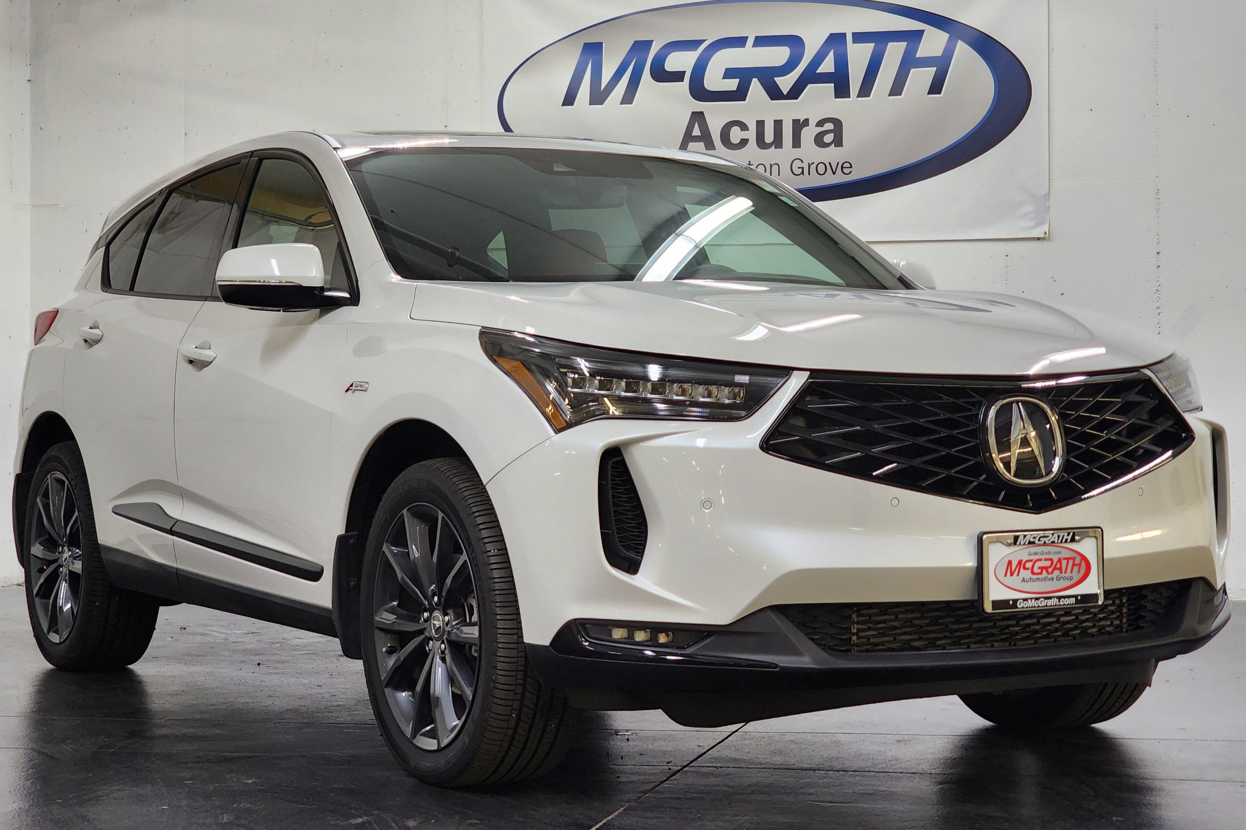Certified 2026 Acura RDX w/ Advance Package AWD/4WD image 3