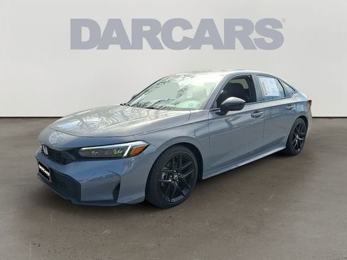 Used 2025 Honda Civic Sport image 3