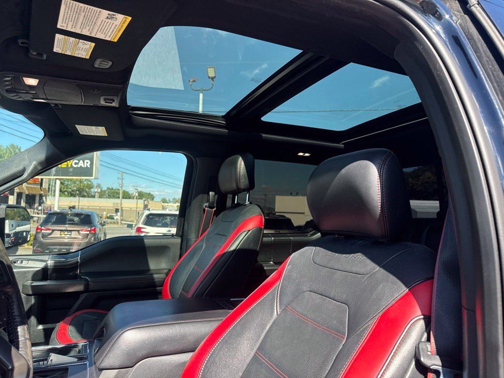 Used 2018 Ford F150 Lariat w/ Equipment Group 502A Luxury AWD/4WD image 15