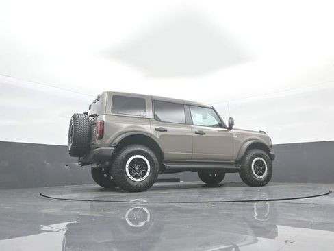 New 2026 Ford Bronco Outer Banks w/ Sasquatch Package AWD/4WD image 39