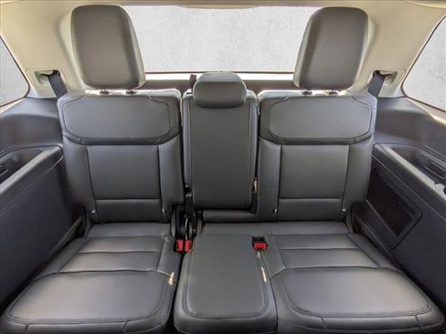 New 2026 Ford Expedition Active RWD image 19