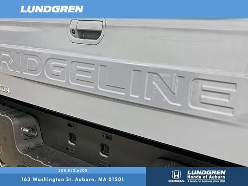 New 2026 Honda Ridgeline Black Edition image 23