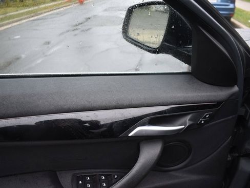 Used 2023 BMW X2 sDrive28i image 12