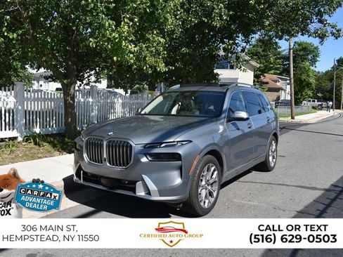 Used 2025 BMW X7 xDrive40i AWD/4WD image 3