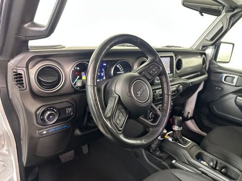 Used 2023 Jeep Wrangler Unlimited w/ Cold Weather Group image 13