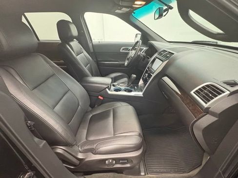 Used 2014 Ford Explorer Limited AWD/4WD image 30